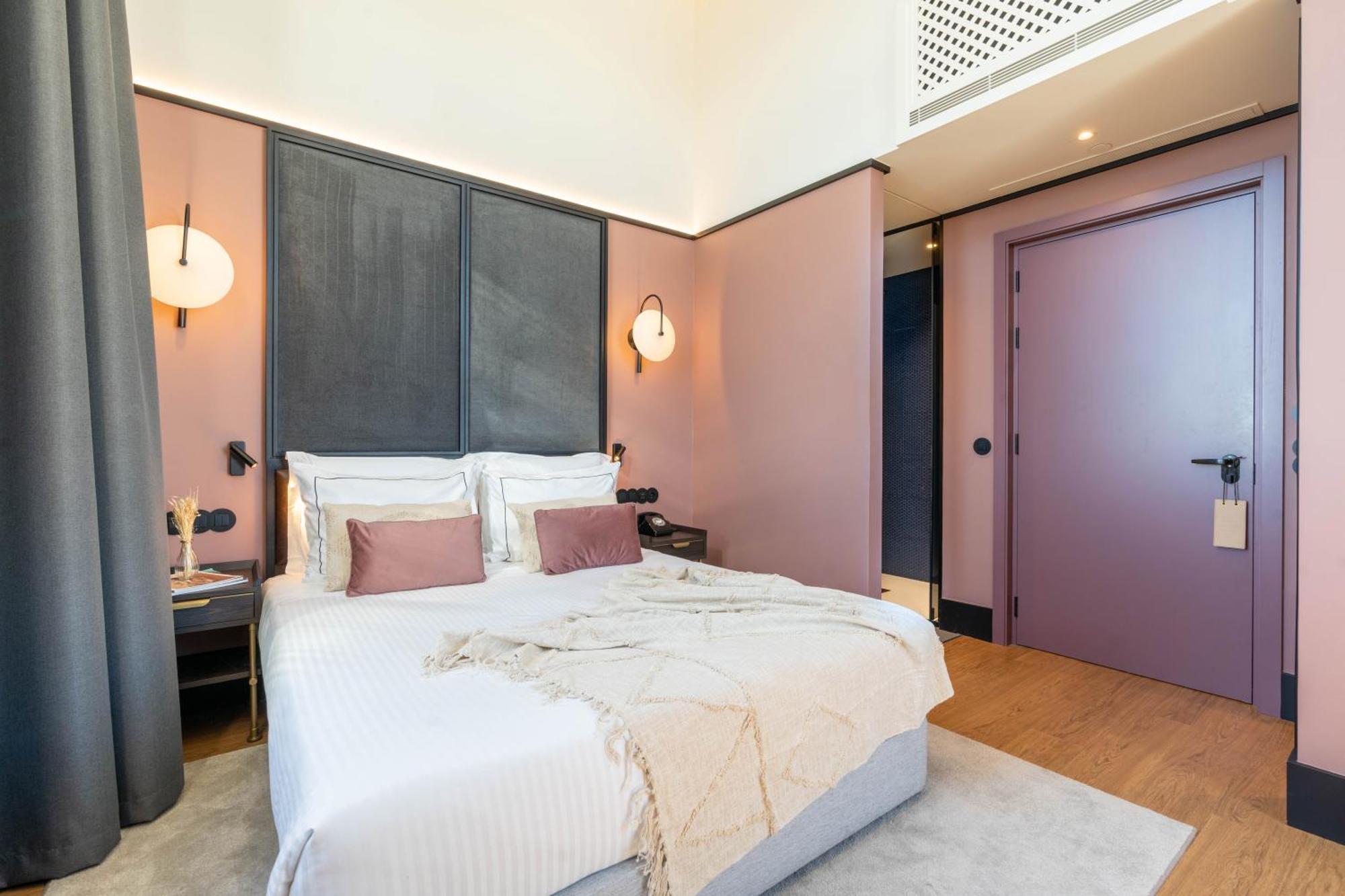The Editory Riverside Hotel, An Historic Hotel 5*