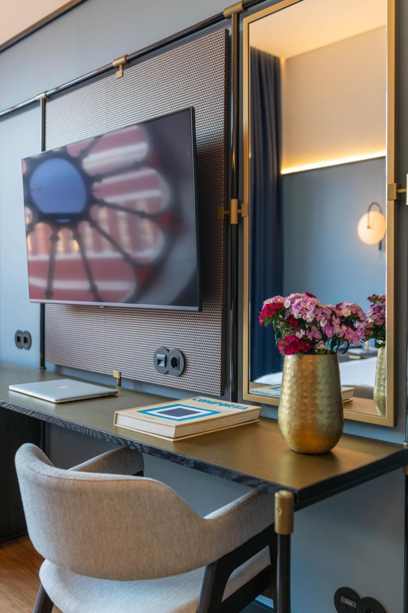 The Editory Riverside Hotel, An Historic 5*